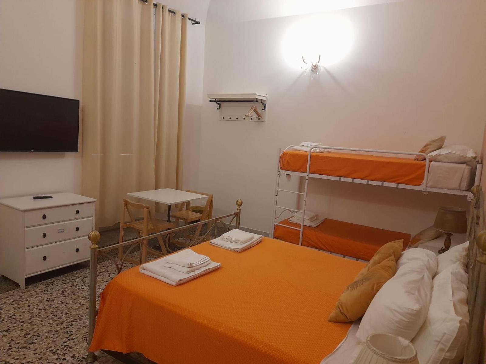 Casa Roma Affittacamere Buitenkant foto